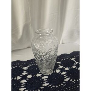 PRINCESS‎ HOUSE VINTAGE POINSETTIA CRYSTAL VASE